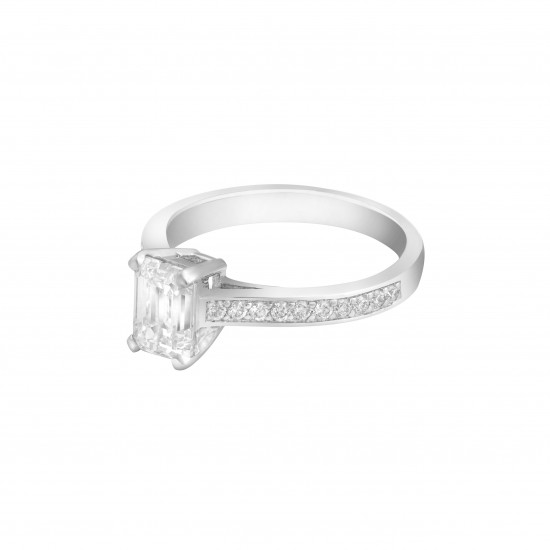 Emerald Cut Solitaire 